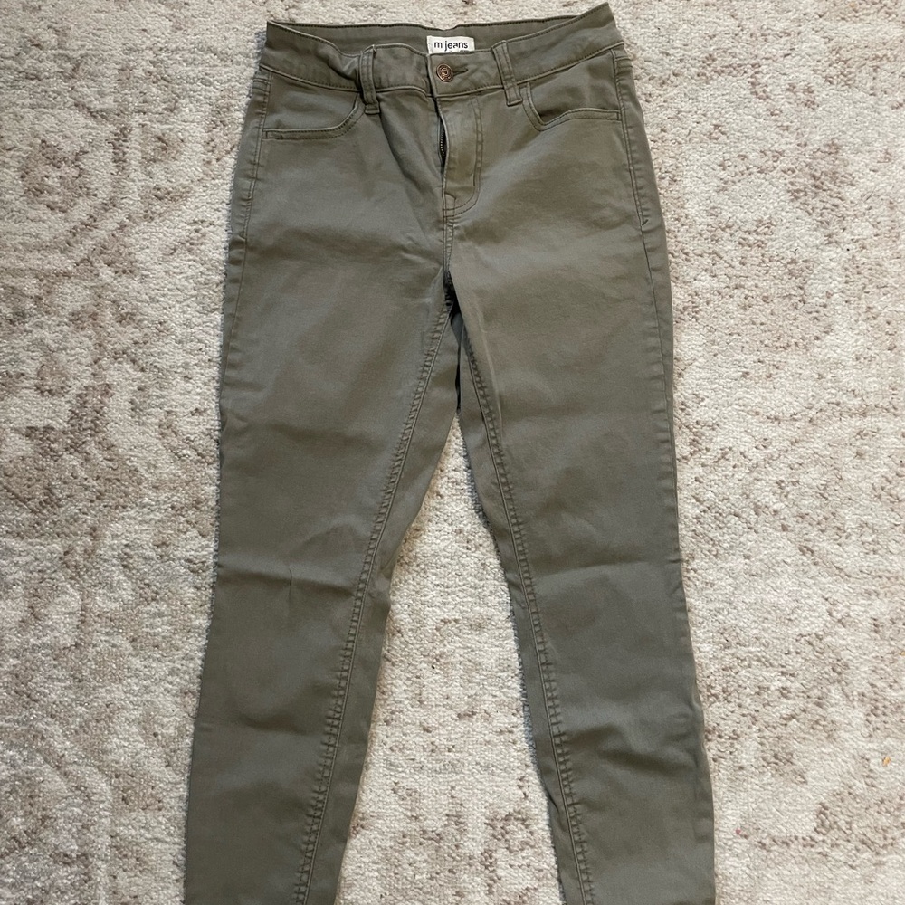 Maurices Women's Skinny Jeans in Khaki Green